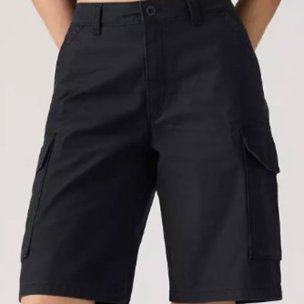 Levi's Shorts - Picture 7 of 11
